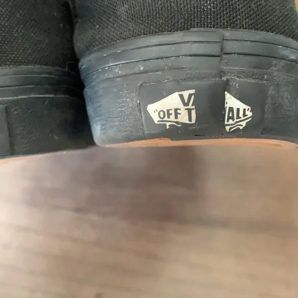 Vans Black Low Top Sneakers - Picture 5 of 5